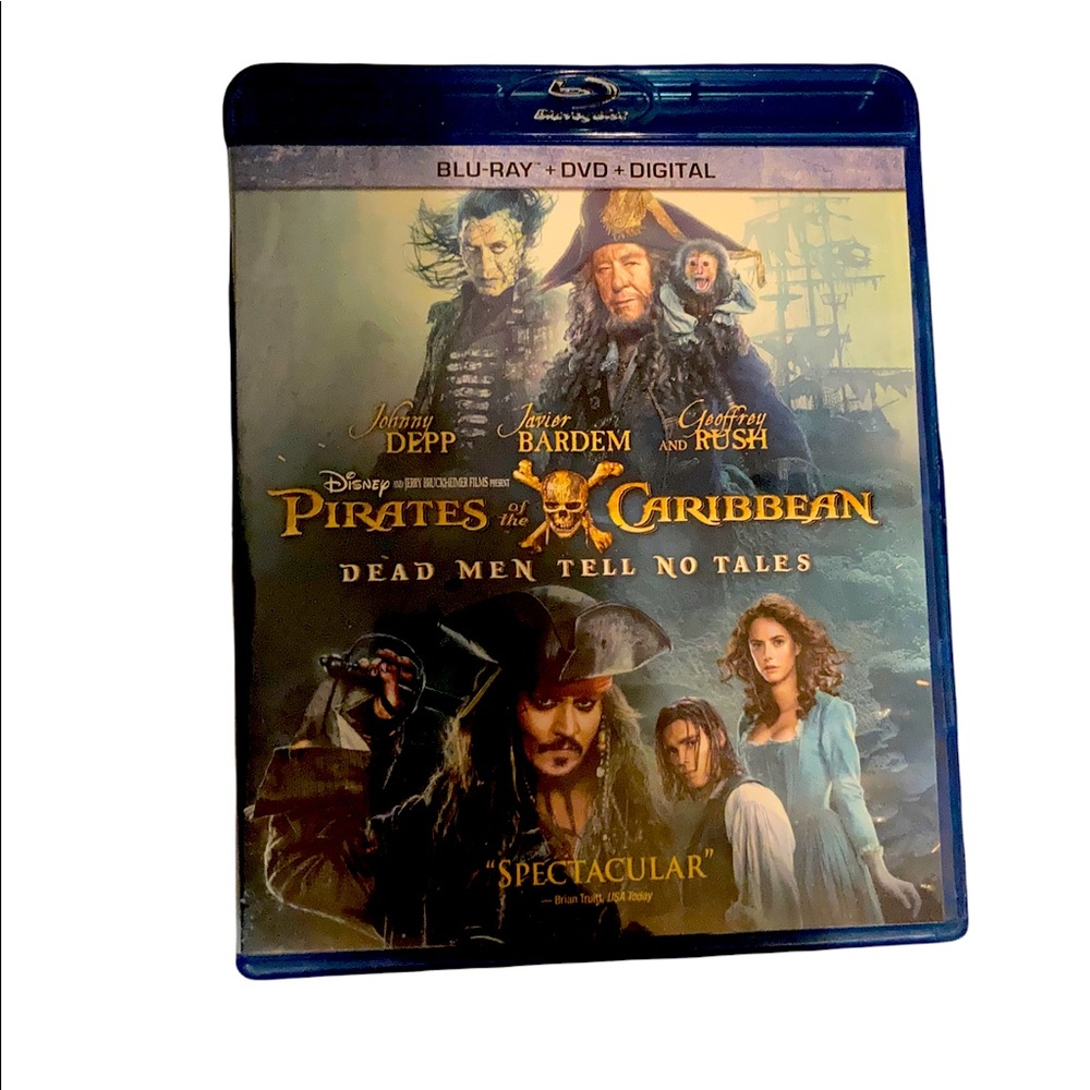 BLU-RAY +DVD+ DIGITAL Pirates of the Caribbean movie